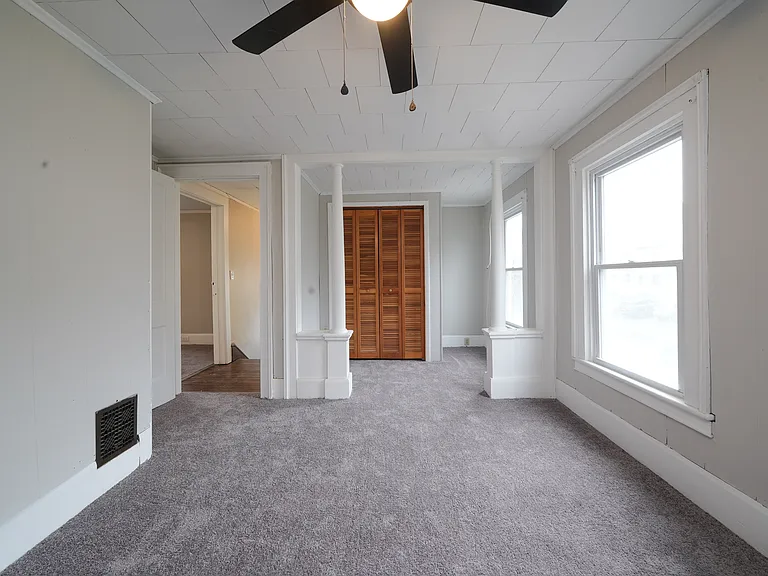 81 Madison St — Photo 11