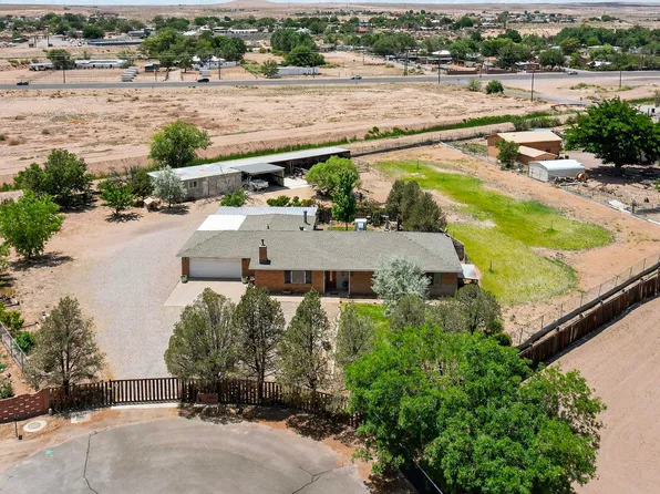 2809 Palacio Pl SW, Albuquerque, NM 87105