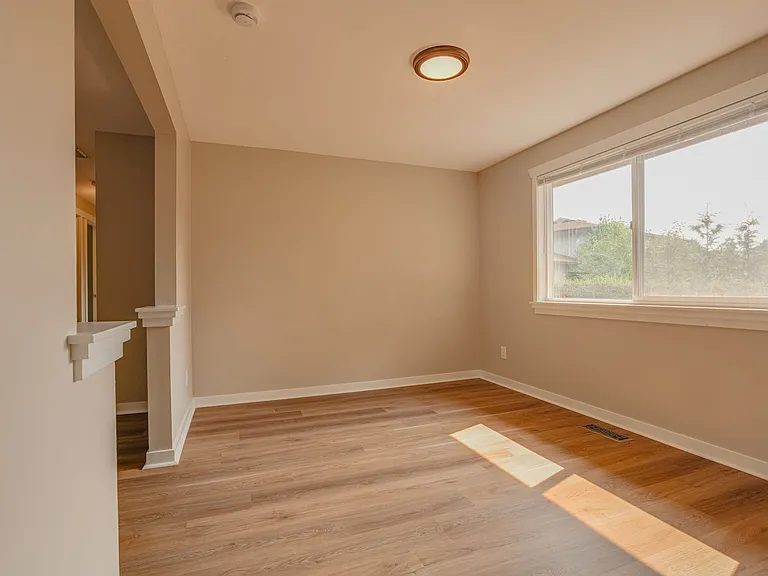 4409 S 292nd St — Photo 21