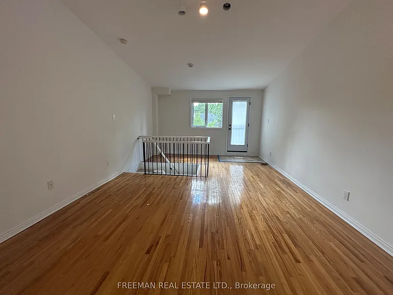 37 Grant St — Photo 17