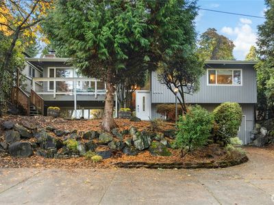 3001 NE 105th Street, Seattle, WA, 98125