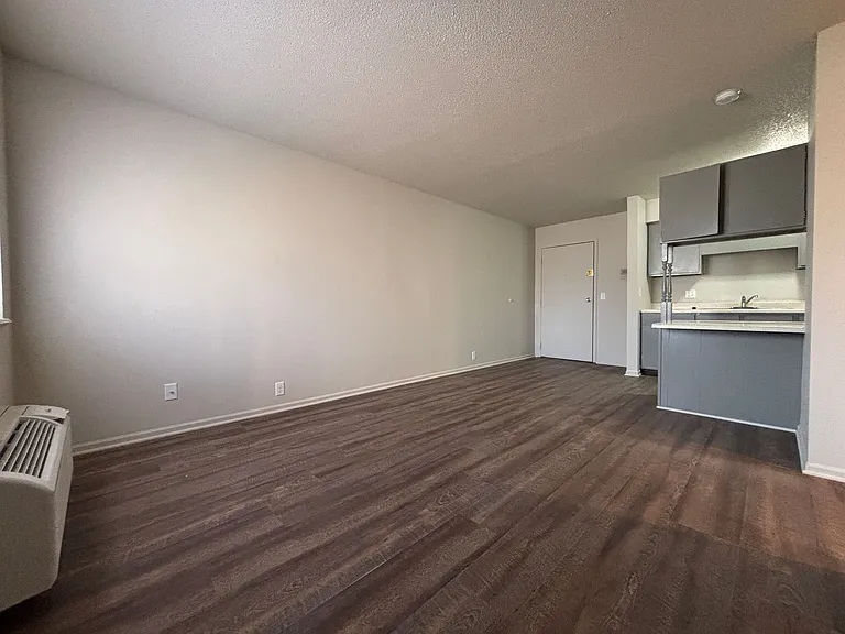 Brookside Apartments — Photo 45