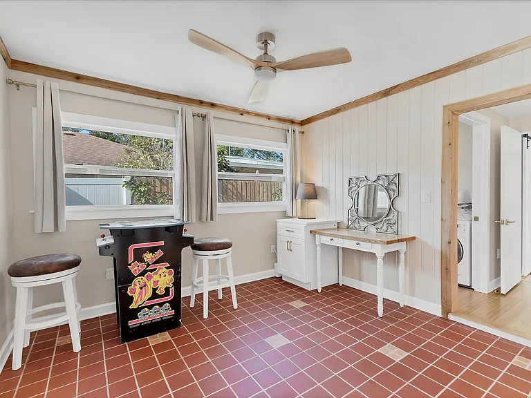 2667 Cheryle Ln — Photo 17