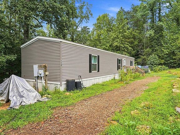 2nd image of 110 Hideaway Dr