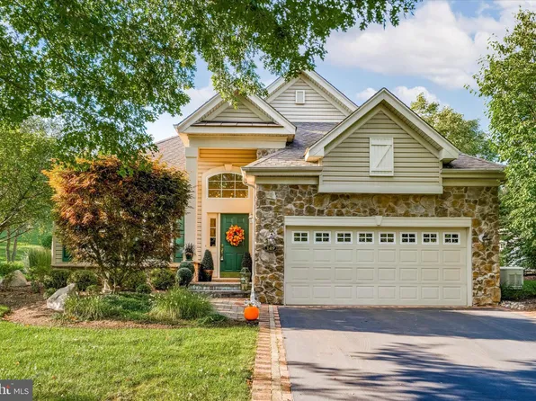 149 Silver Tail Ln, New Hope, PA 18938