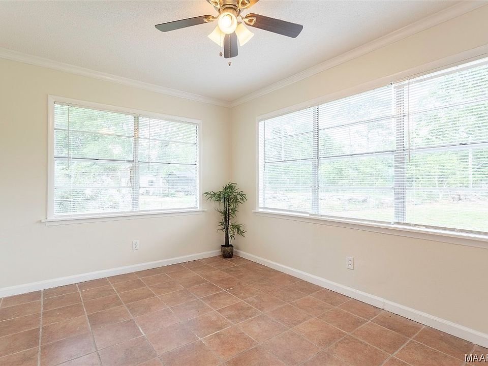 257 Meadow Lane Dr, Elmore, AL 36025 Zillow