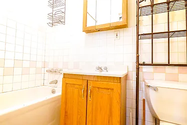 Rented by Living New York