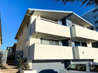 902 Esplanade APT D, Redondo Beach, CA 90277