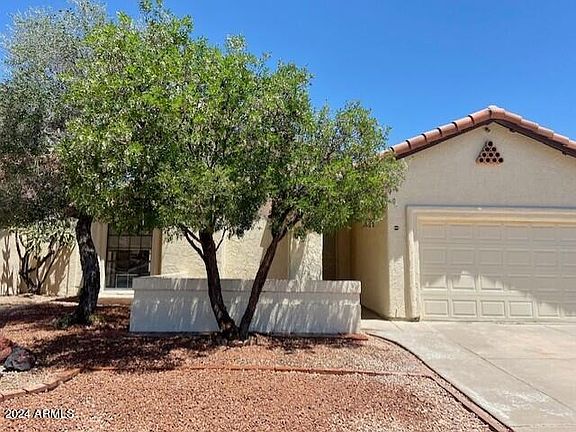 2nd image of 1543 N La Rosa Dr