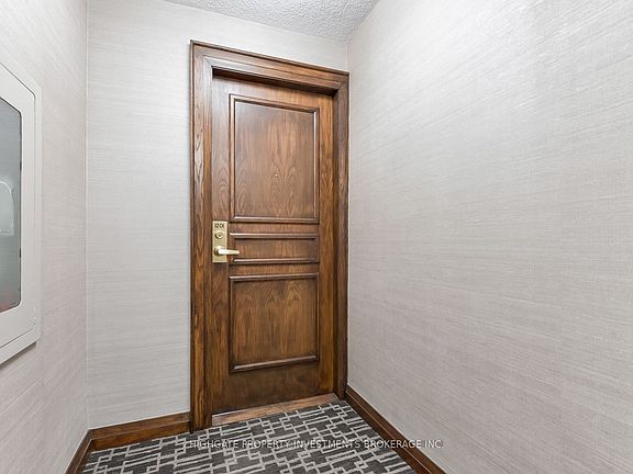 3rd image of 195 Merton St #1201