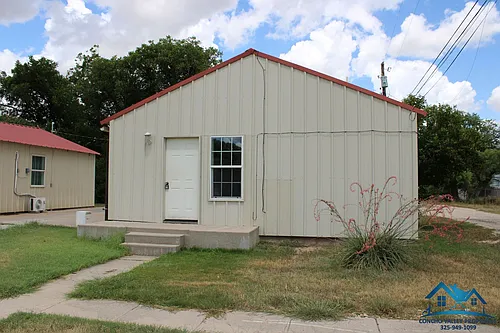 1312 S Chadbourne St Photo 1
