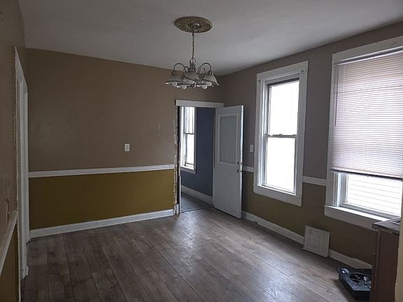 3rd image of 9651 S Avenue N