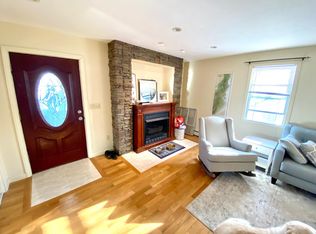 18 Crescent Rd #3, Middletown, RI 02842