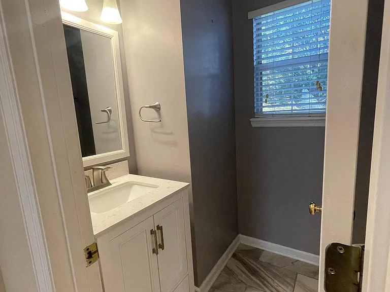 1657 Lauda Dr — Photo 20