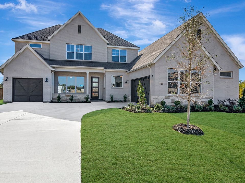 1st image of 2024 Clearwater Dr