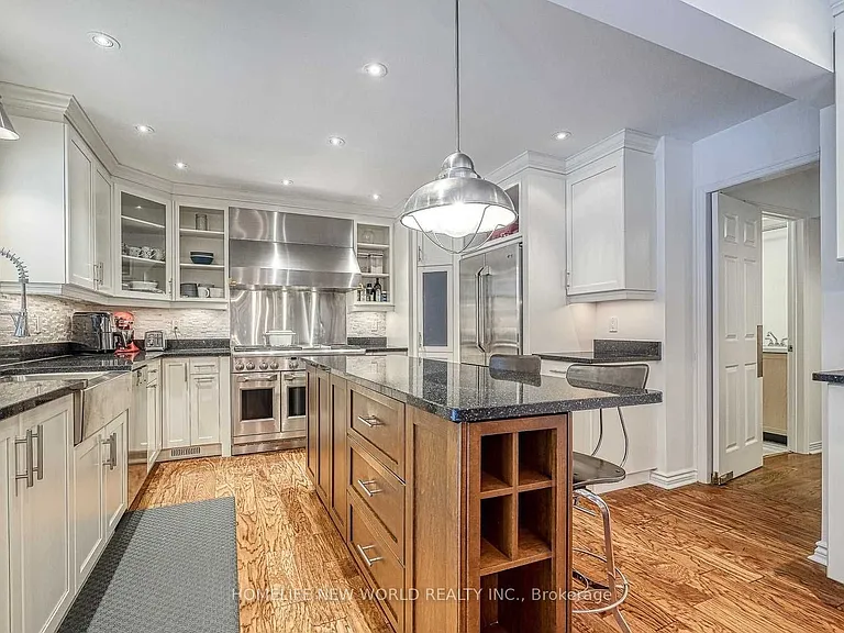 47 Hedgewood Dr — Photo 8
