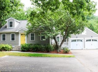 318 Main St, Medfield, MA 02052