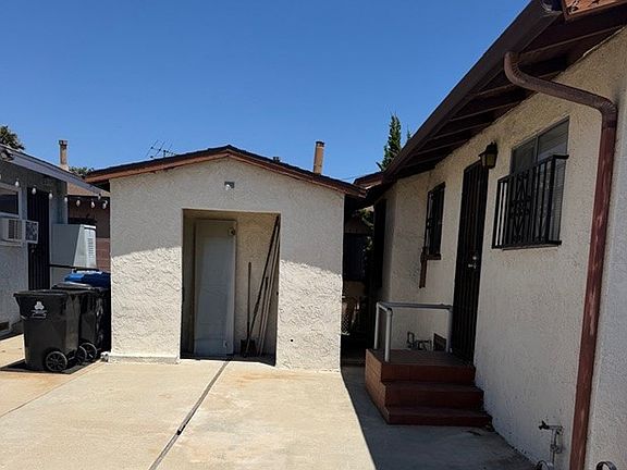 5th image of 398 W 11th St