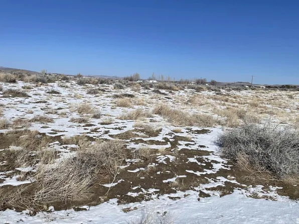 2910 E 9th St, Silver Springs, NV 89429