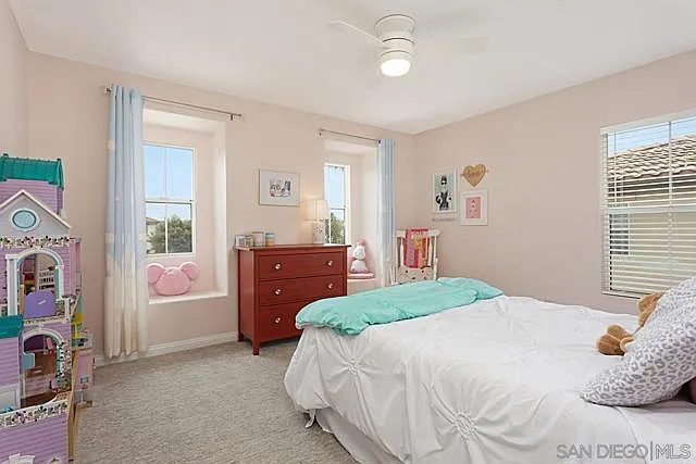 1058 Bells Dr — Photo 8
