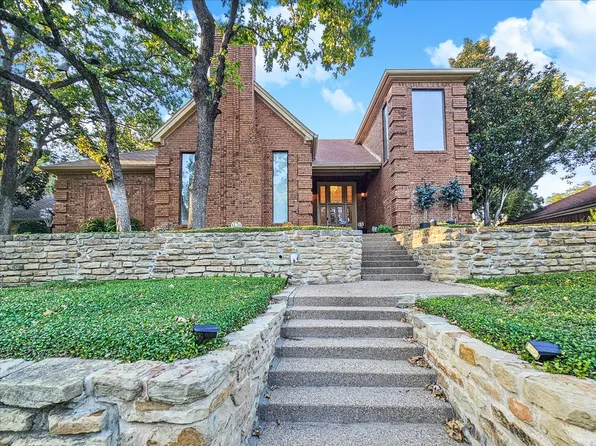 2309 Castle Rock Rd, Arlington, TX 76006