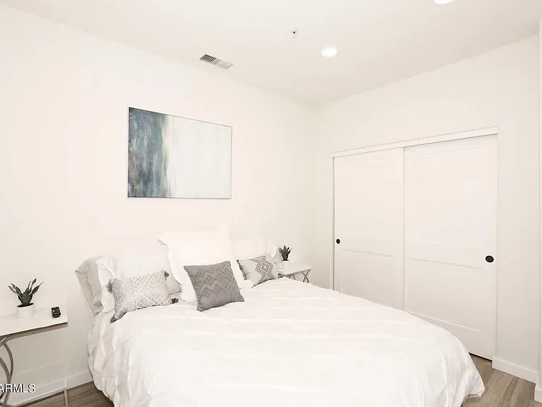 24624 N 72nd Pl — Photo 14