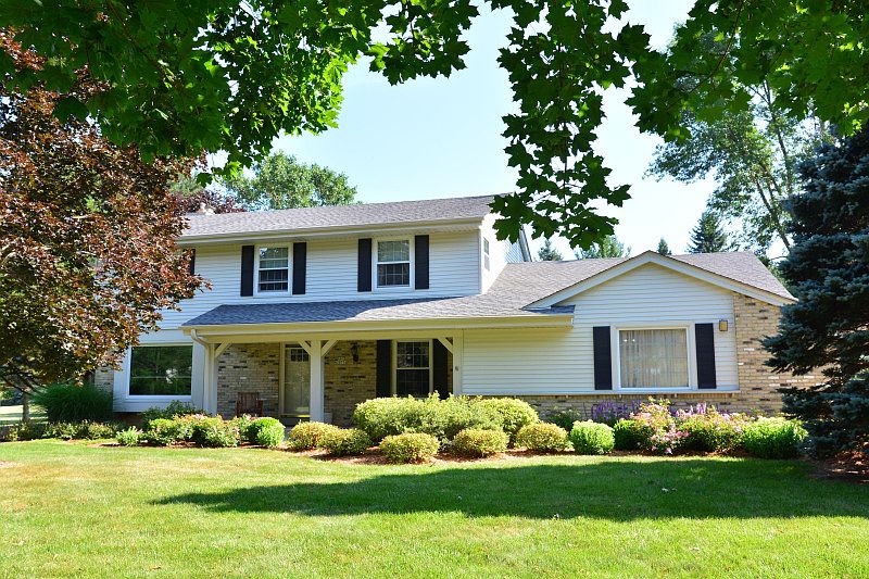 Front View of Home