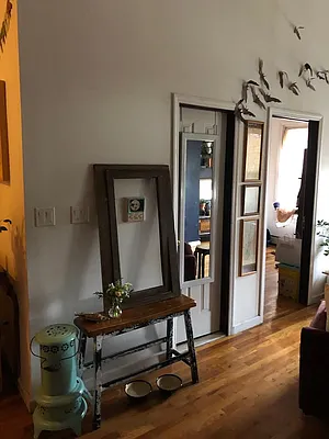 Rented by Makover Group Inc | media 6