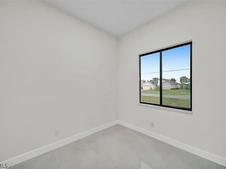 16229 Cape Horn Blvd — Photo 7
