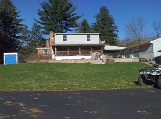 38 Lightcap Rd, Latrobe, PA 15650