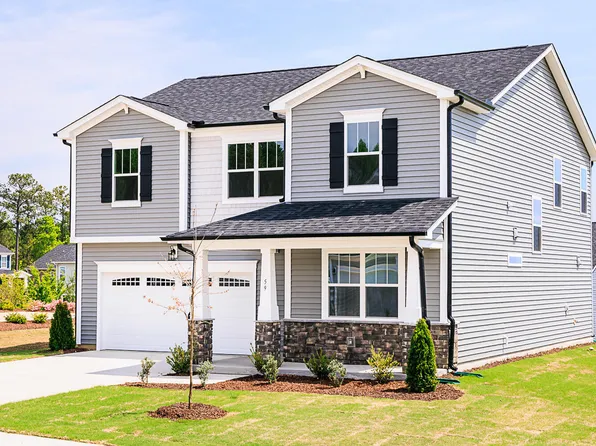 361 Providence Creek Dr, Fuquay Varina, NC 27526