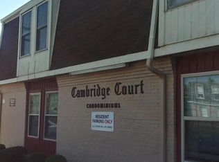 1962 Goldsmith Ln APT 4, Louisville, KY