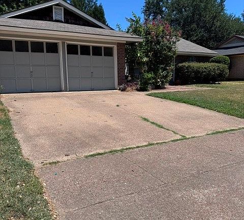 5th image of 2703 Capistrano Ct S