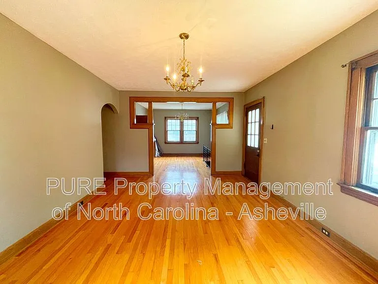 21 Vermont Ave #1 — Photo 5