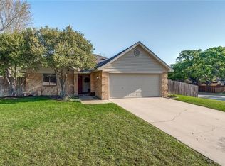 200 Marseille Dr, Hurst, TX 76054