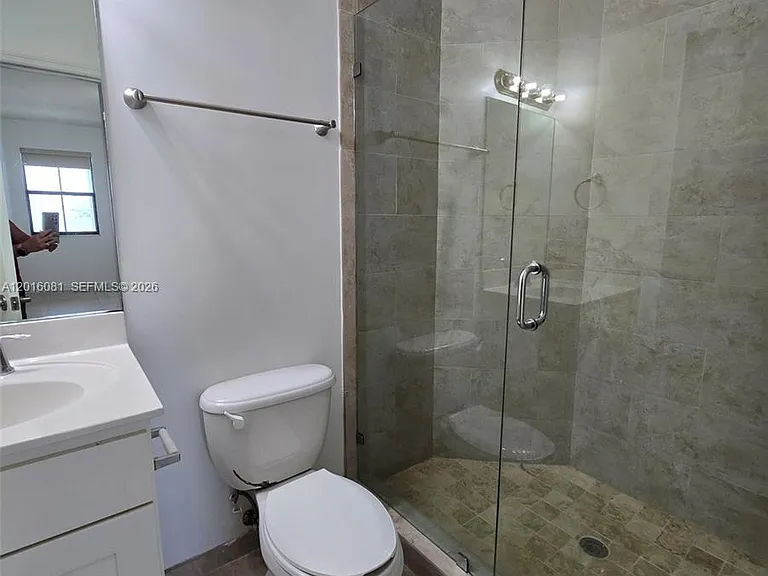 5810 NW 104th Path #5810 — Photo 36