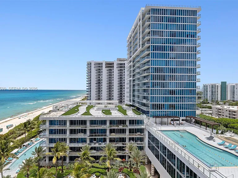 6801 Collins Ave #1010 — Photo 10