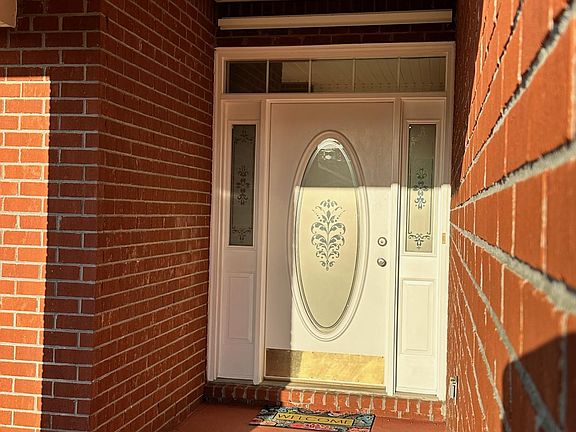 2nd image of 1258 Harrison Ave