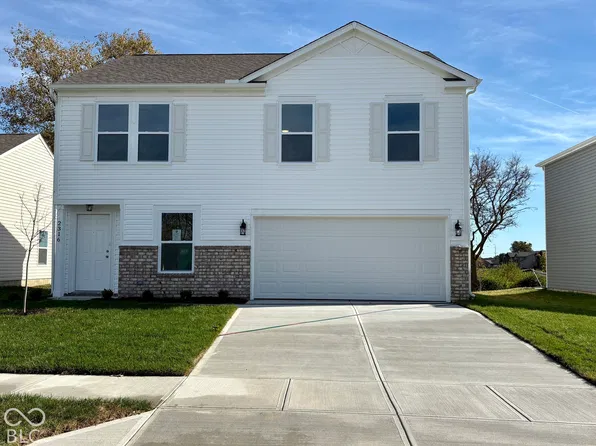 2316 N Liberty Lakes Dr, Greensburg, IN 47240