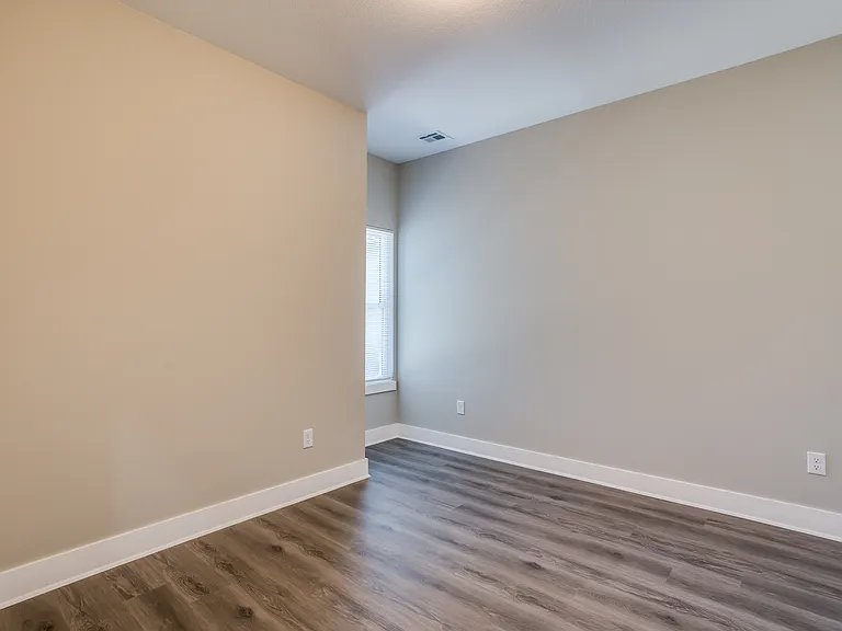 3209 E Thunder St — Photo 21