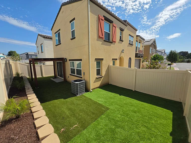 31975 Monet Pl — Photo 23