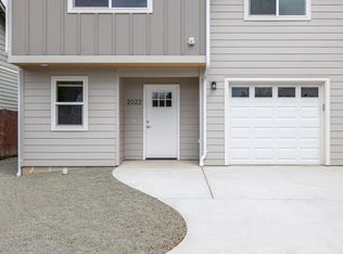 2022 32nd St, Anacortes, WA 98221