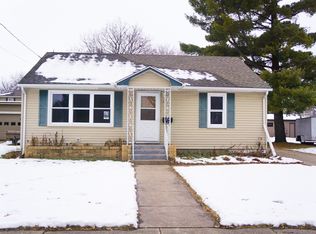 212 W Chestnut St, Lake City, MN 55041