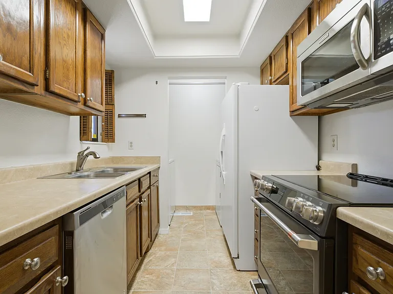 6834 S Countrywoods Cir #22E — Photo 7