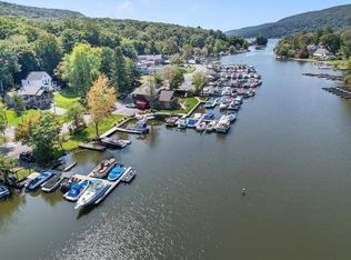 20 Rumsey Rd, Greenwood Lake, NY 10925