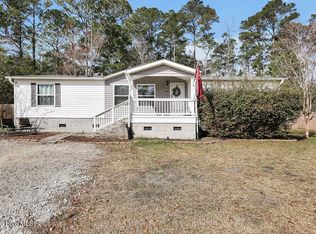 132 Holiday Drive, Hampstead, NC 28443