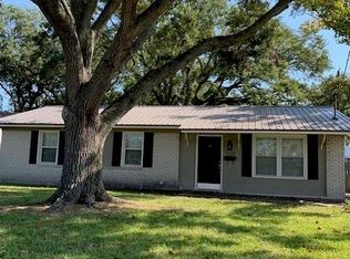 102 Greer Dr, Brunswick, GA 31520