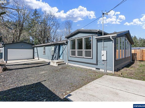 1424 59th Ave, Sweet Home, OR 97386
