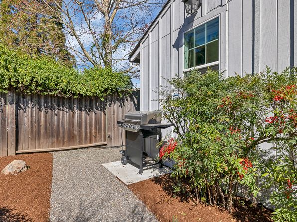 (undisclosed Address), Sonoma, CA 95476