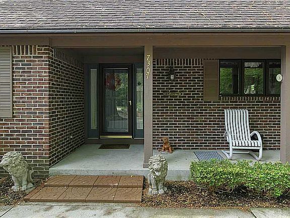 2nd image of 7307 Shadow Wood Dr